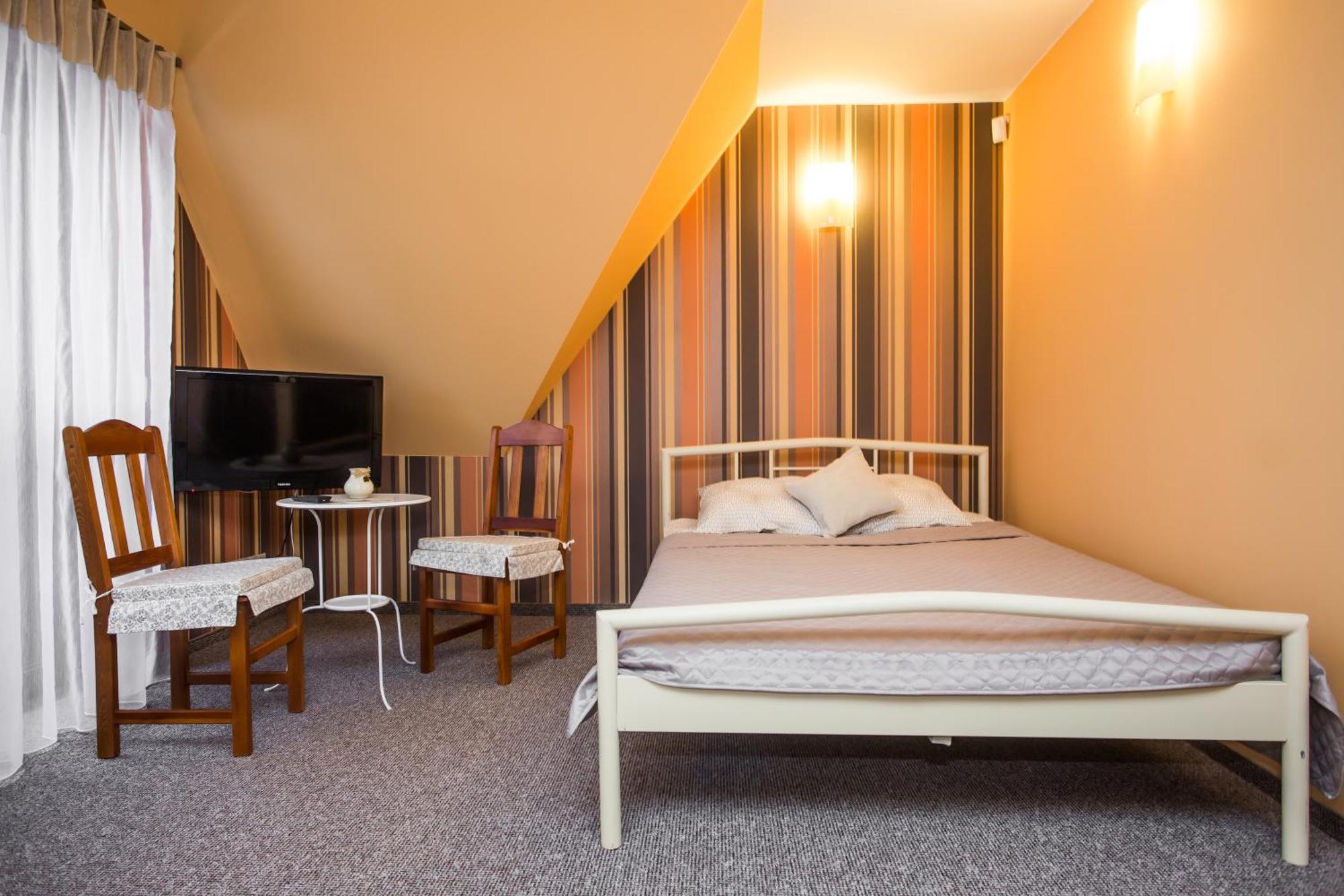 Groń U Kruka Bed & Breakfast エクステリア 写真